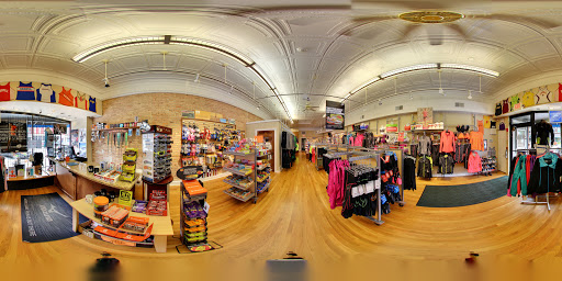 Sporting Goods Store «Geneva Running Outfitters», reviews and photos, 221 W State St, Geneva, IL 60134, USA