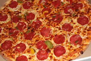 Pizza Po Zachodzie image
