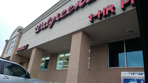 Walgreens, 13260 Josey Ln, Farmers Branch, TX 75234, USA, 