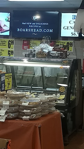 Grocery Store «Super Foodtown of North Arlington», reviews and photos, 1 Schuyler Ave, North Arlington, NJ 07031, USA