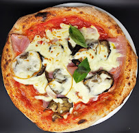 Pizza du Pizzeria Villa Lidia à Vaucresson - n°18