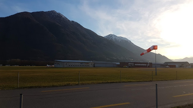 Aeroporto 21, 6596 Gordola, Schweiz