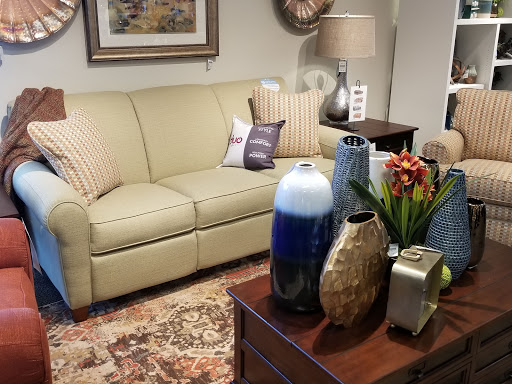 Furniture Store «La-Z-Boy Furniture Galleries», reviews and photos, 17400 NW Corridor Ct, Beaverton, OR 97006, USA
