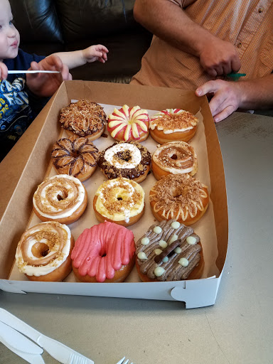 Donut Shop «Beyond Glaze», reviews and photos, 177 12300 S, Draper, UT 84020, USA