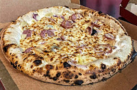 Plats et boissons du Pizzeria Distributeur Pizza Delice F2r à Chauray - n°1