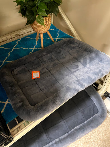 Pet Supply Store «PetSmart», reviews and photos, 1521 Golden Gate Plaza, Mayfield Heights, OH 44124, USA