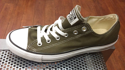 Shoe Store «Shiekh Shoes», reviews and photos, 1100 S Mooney Blvd, Visalia, CA 93277, USA