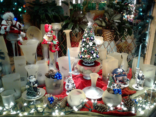 Florist «Flowers By Renia & Gifts», reviews and photos, 6404 Fresh Pond Rd, Flushing, NY 11385, USA