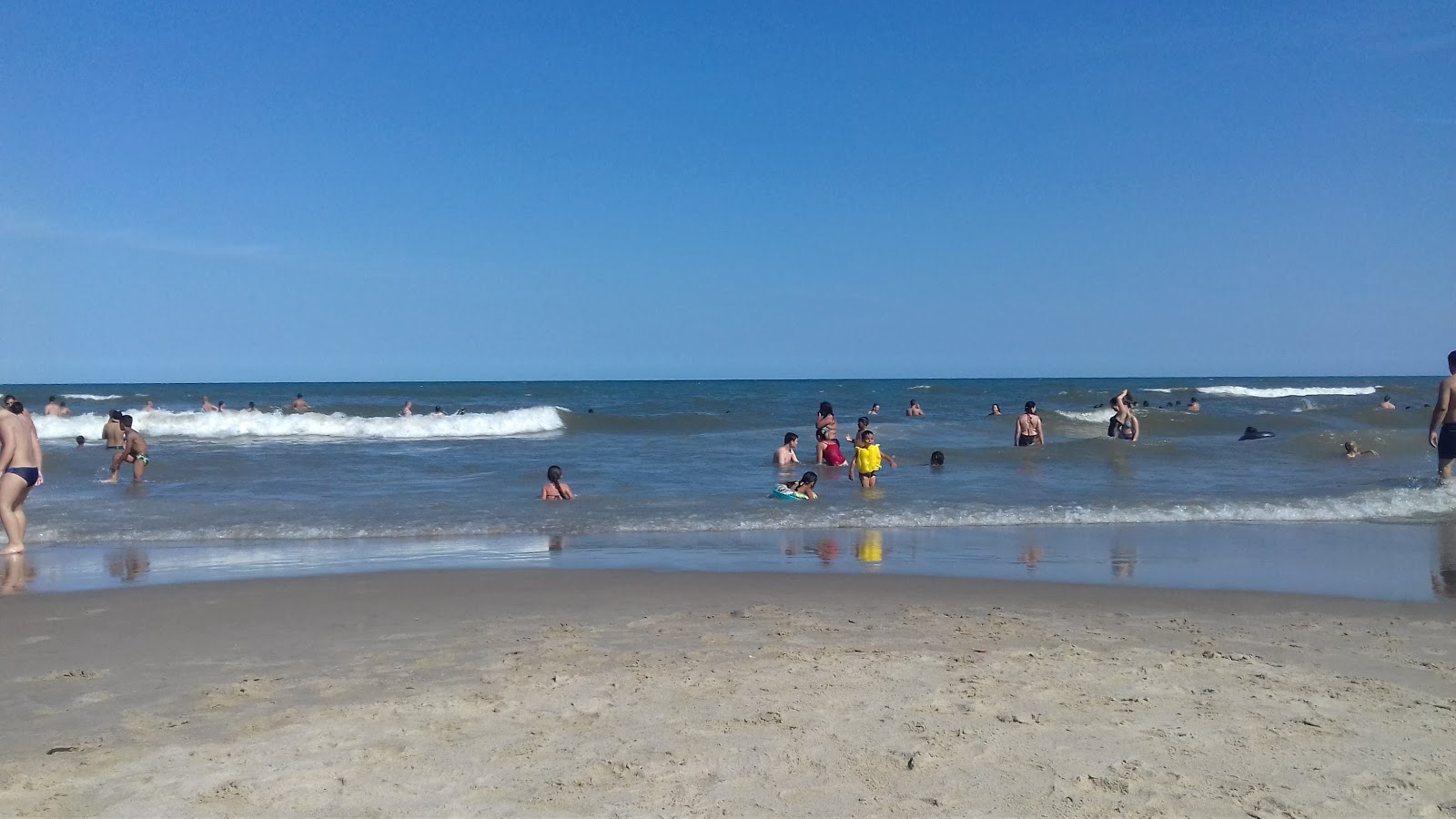 Foto de Playa Brava de Caioba - lugar popular entre los conocedores del relax
