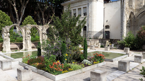 attractions Agricol Perdiguier Square Avignon