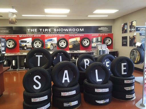 Tire Shop «Firestone Complete Auto Care», reviews and photos, 1431 Chain Bridge Rd, McLean, VA 22101, USA