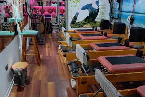 AMA pilates reformer & estetica image