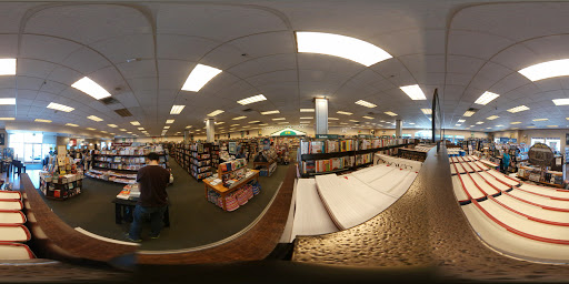 Book Store «Barnes & Noble», reviews and photos, 1091 El Camino Real, Redwood City, CA 94063, USA
