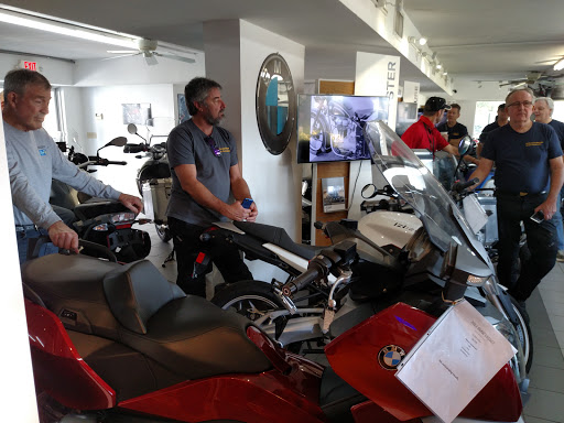 BMW Motorcycle Dealer «BMW Motorcycles Fort Lauderdale», reviews and photos, 4201 Peters Rd, Plantation, FL 33317, USA