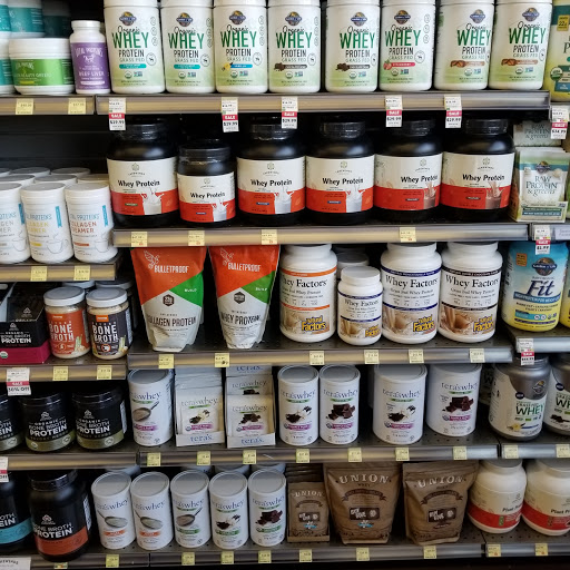 Grocery Store «Lakewinds Food Co-op», reviews and photos, 435 Pond Promenade, Chanhassen, MN 55317, USA