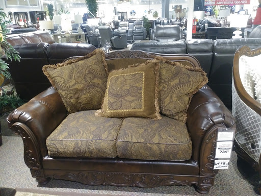 Furniture Store «Gardner-White Furniture», reviews and photos, 45300 Hayes Rd, Macomb, MI 48044, USA