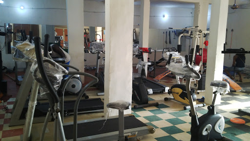 Ipkiss Gym House, 107 Igbe Rd, behind Zaris Fastfood, Auchi, Nigeria, Gym, state Edo