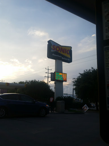 Fast Food Restaurant «Sonic Drive-In», reviews and photos, 2325 Pat Booker Rd, Universal City, TX 78148, USA