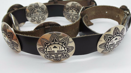 Pawn Shop «R J Jewelry & Loan Co», reviews and photos, 1210 Bloomingdale Rd, Glendale Heights, IL 60139, USA