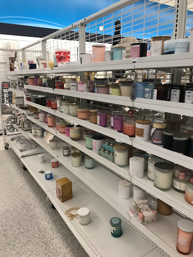 Clothing Store «Ross Dress for Less», reviews and photos, 17849 Garden Way NE, Woodinville, WA 98072, USA