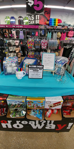 Variety Store «Five Below», reviews and photos, 1 Rte 37 W, Toms River, NJ 08753, USA