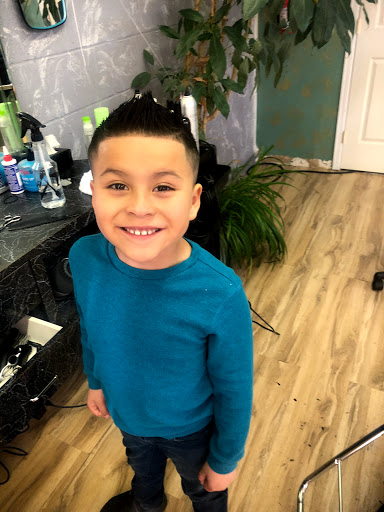 Barber Shop «Good Hair Barbershop And Beauty Salon», reviews and photos, 907 S 1st St, Yakima, WA 98901, USA