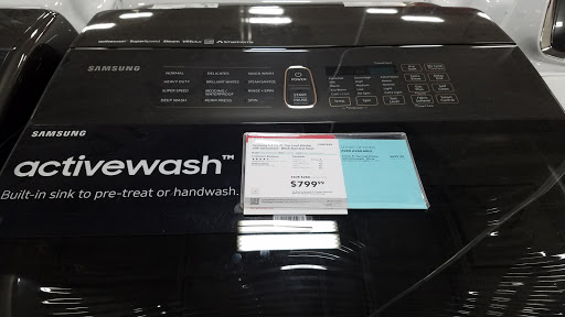 Electronics Store «Best Buy», reviews and photos, 6310 E Pacific Coast Hwy, Long Beach, CA 90803, USA