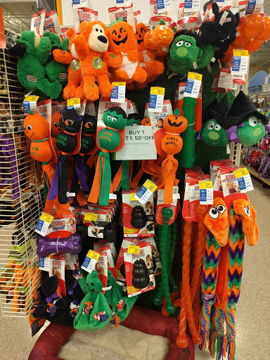 Pet Supply Store «PetSmart», reviews and photos, 9450 SE 82nd Ave, Portland, OR 97086, USA