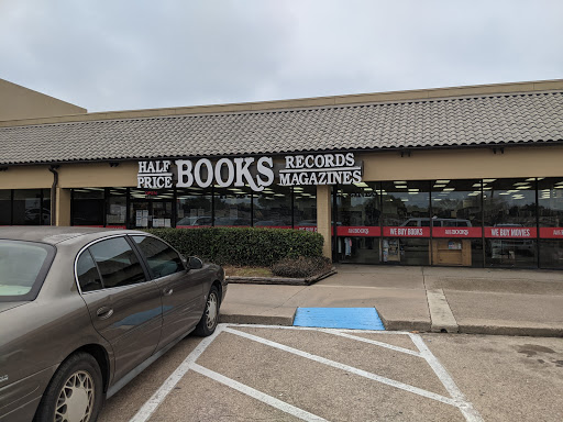 Book Store «Half Price Books», reviews and photos, 713 Harwood Rd, Bedford, TX 76021, USA