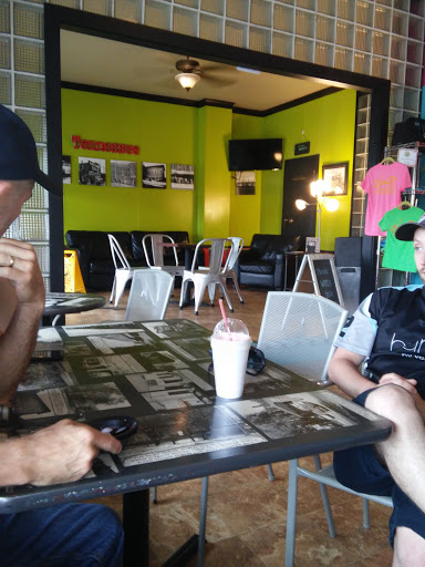 Cafe «Cream City Ice Cream & Coffee House», reviews and photos, 119 W Broad St, Cookeville, TN 38501, USA