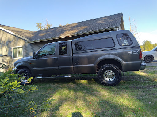 Used Car Dealer «Market Place Auto», reviews and photos, 909 River Rd, Puyallup, WA 98371, USA