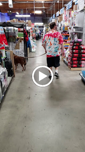 Pet Supply Store «Pet Supreme», reviews and photos, 12823 Foothill Blvd, Sylmar, CA 91342, USA