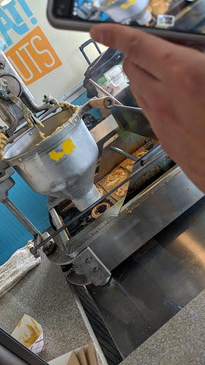 Donut Shop «Top That! Donuts», reviews and photos, 210 Ocean Ave, Point Pleasant Beach, NJ 08742, USA