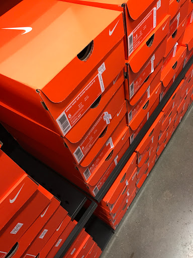 Shopping Mall «Midtown Village», reviews and photos, 1800 McFarland Blvd E, Tuscaloosa, AL 35404, USA