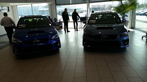Subaru Dealer «Muller Subaru», reviews and photos, 1350 Park Ave W, Highland Park, IL 60035, USA