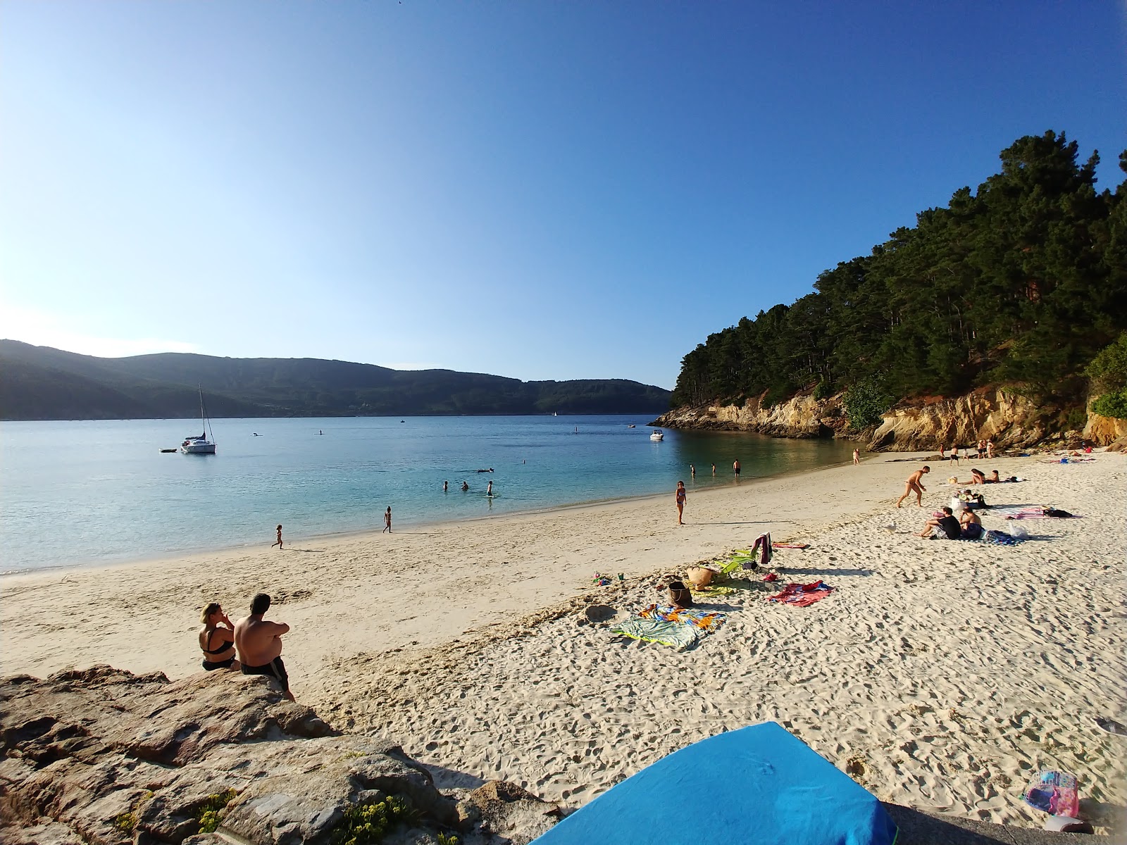 Photo of Praia de Vidreiro with turquoise pure water surface