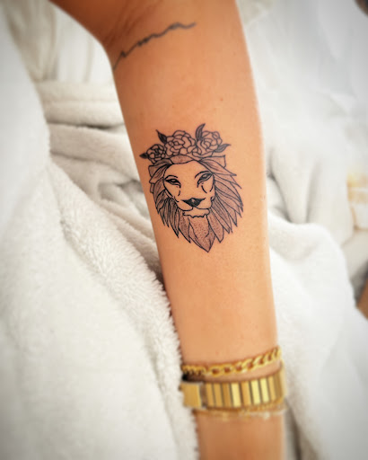 Find bff tattoos ideas for your next unique tattoo in Indian Trail at Beauty in the ink, LLC