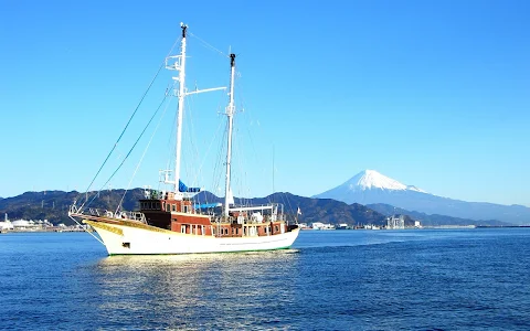 Shimizu Harbor Bay Cruise image