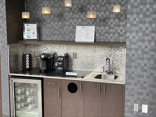 Self-Storage Facility «Delta Self Storage», reviews and photos, 550 Grand St, Jersey City, NJ 07302, USA