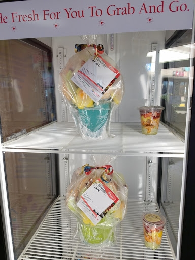 Edible Arrangements, 7340 Bell Creek Rd #21, Mechanicsville, VA 23111, USA, 