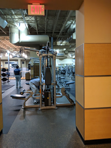 Gym «24 Hour Fitness», reviews and photos, 1000 E Broad St, Falls Church, VA 22042, USA