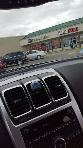 Shopping Mall «Fall River Shopping Center», reviews and photos, 145 Mariano Bishop Blvd, Fall River, MA 02721, USA