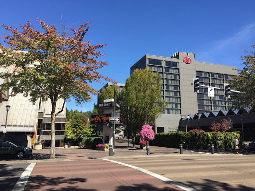 Real Estate Agency «Key Realty Group Inc - Eugene Oregon Real Estate Agency», reviews and photos, 627 Country Club Rd, Eugene, OR 97401, USA