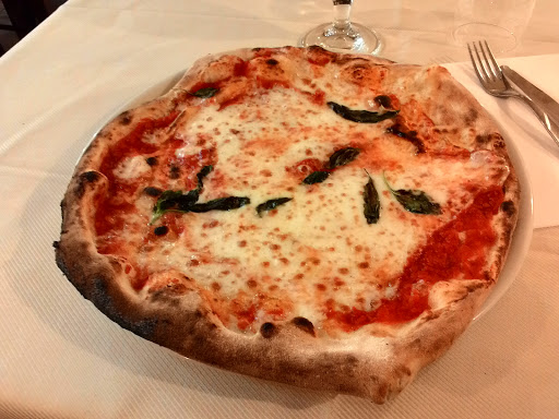 Ristorante Pizzeria 10 + 10 in Livorno, Provincia di Livorno