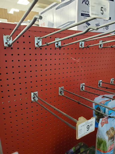 Pet Supply Store «Petco Animal Supplies», reviews and photos, 18200 NW Evergreen Pkwy, Beaverton, OR 97006, USA