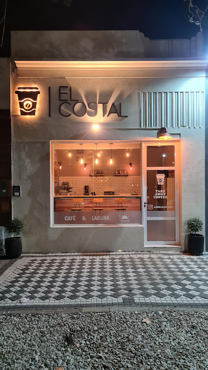 El Costal Café & Laguna