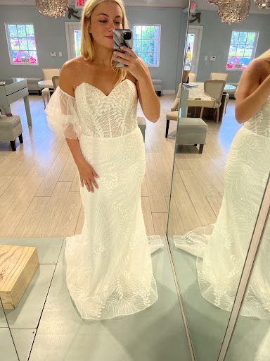 Bridal Shop «Lauderdale Bride - Upscale & Intimate Bridal Boutique in the heart of Fort Lauderdale», reviews and photos, 4130 N Federal Hwy, Fort Lauderdale, FL 33308, USA
