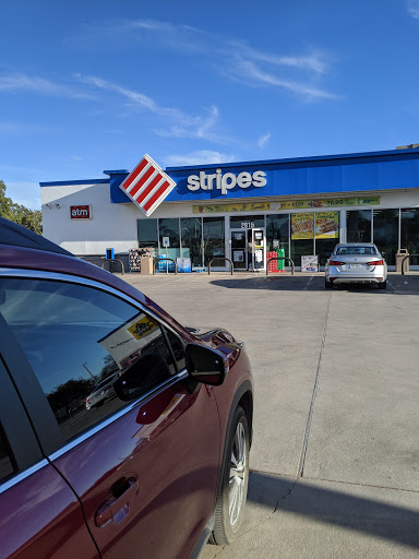 Convenience Store «Stripes», reviews and photos, 2815 E Main St, Uvalde, TX 78801, USA
