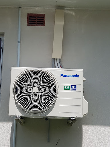 AC2U Airconditioning & building Services