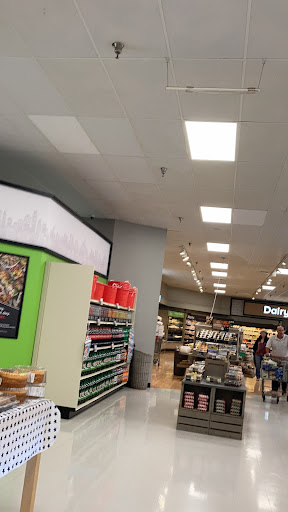 Grocery Store «Giant Food Stores», reviews and photos, 720 W Street Rd, Warminster, PA 18974, USA